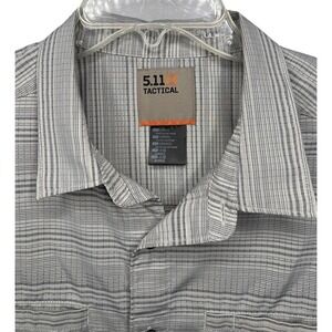 5.11 Tactical Shirt Men's Large Gray Striped Short Sleeve Button‎ Front Outdoor